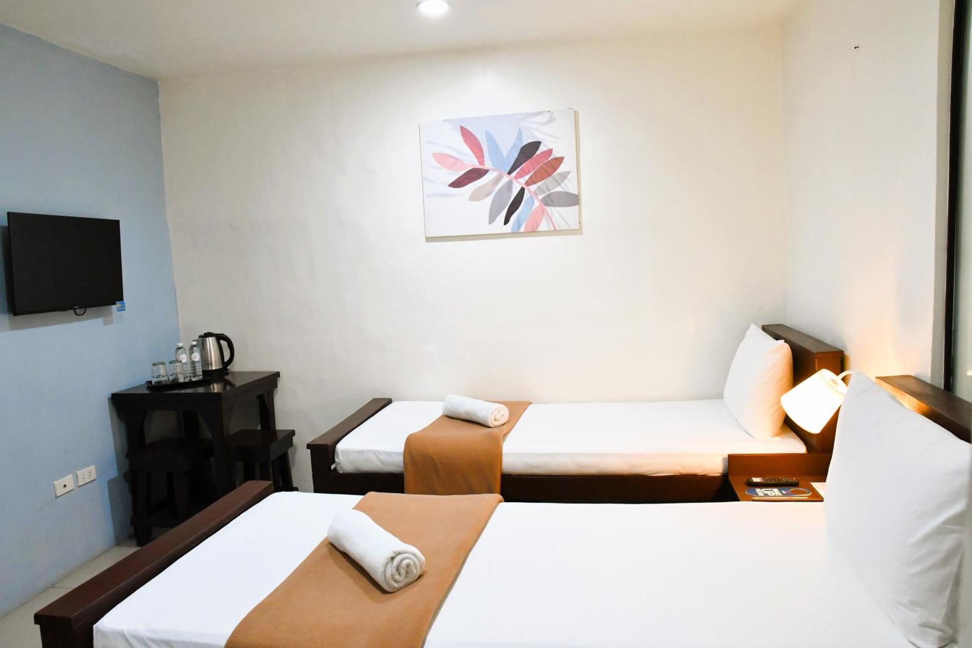 Arzo Hotel Makati Makati City Bagian luar foto